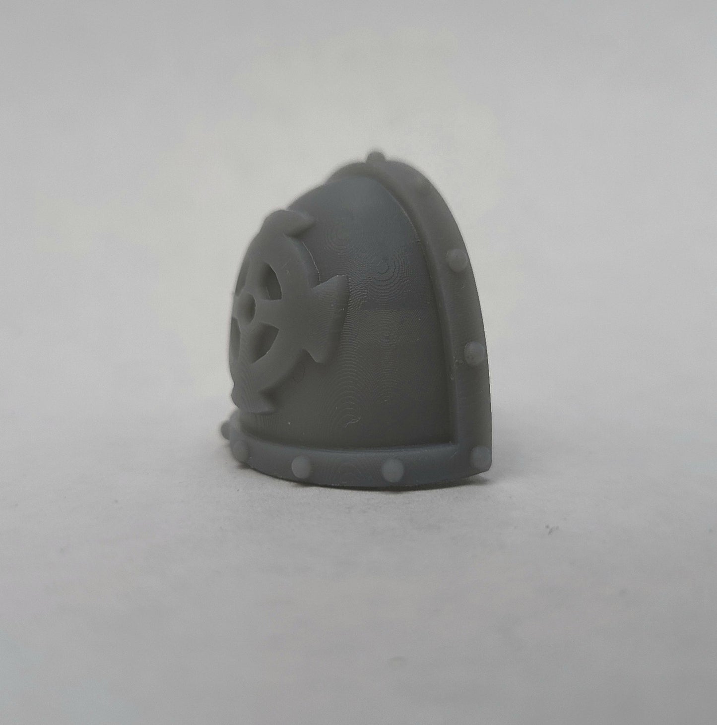 Fell Blooded Culann Blades MKVII Shoulder Pad Studded compatible with JoyToy Space Marine Action Figures by 18th Scale Armory Left