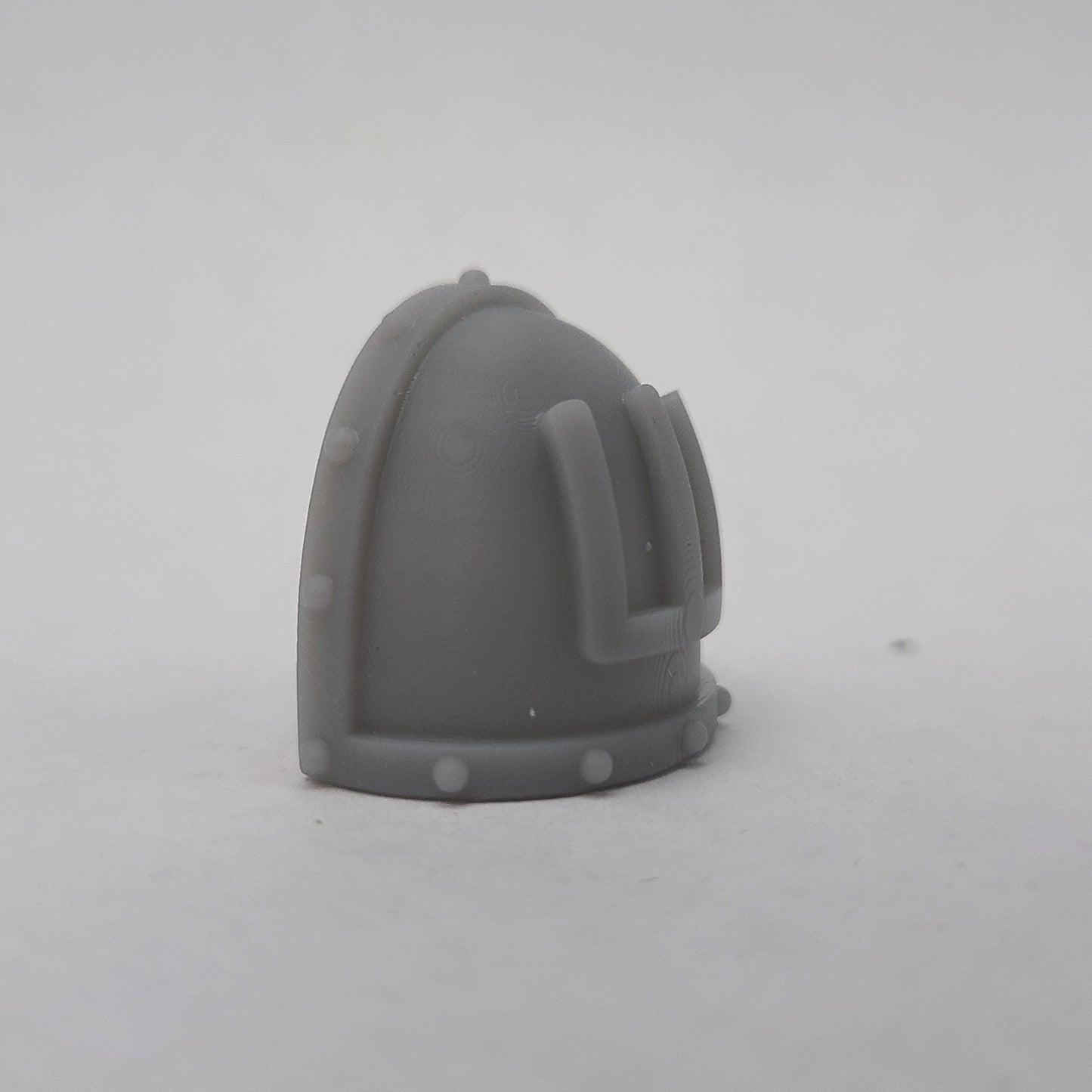 Fell Blooded Veteran MKVII Shoulder Pad Studded compatible with JoyToy Space Marine Action Figures by 18th Scale Armory