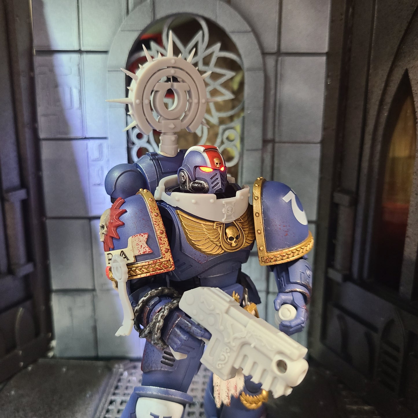 Ultramarines Legion Iron Halo with Legion Icon for JoyToy Loyalist Marine Action Figure 1:18th Scale Custom Accessory