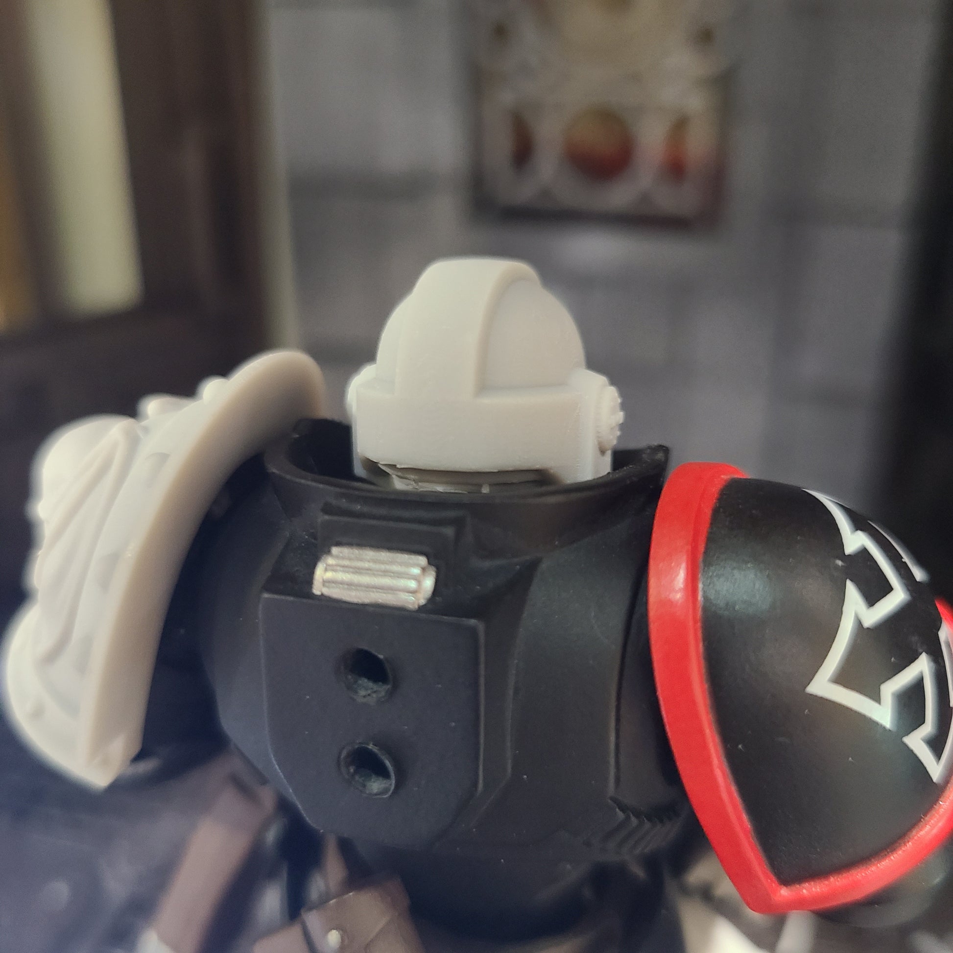 Traitor Legions Mark VII Helmet with Arrow for JoyToy Traitor Marine Action Figures Custom 1:18th Scale Head Swaps