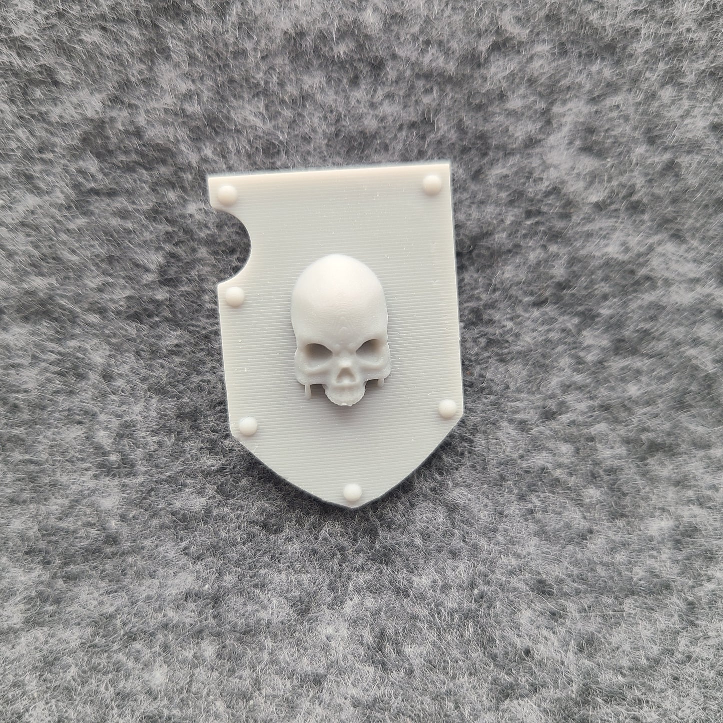 Mortifactors Chapter Shoulder Pad Heraldry Ver: 1R with Skull for JoyToy Loyalist Marine Action Figure Custom 1:18th Scale Shield