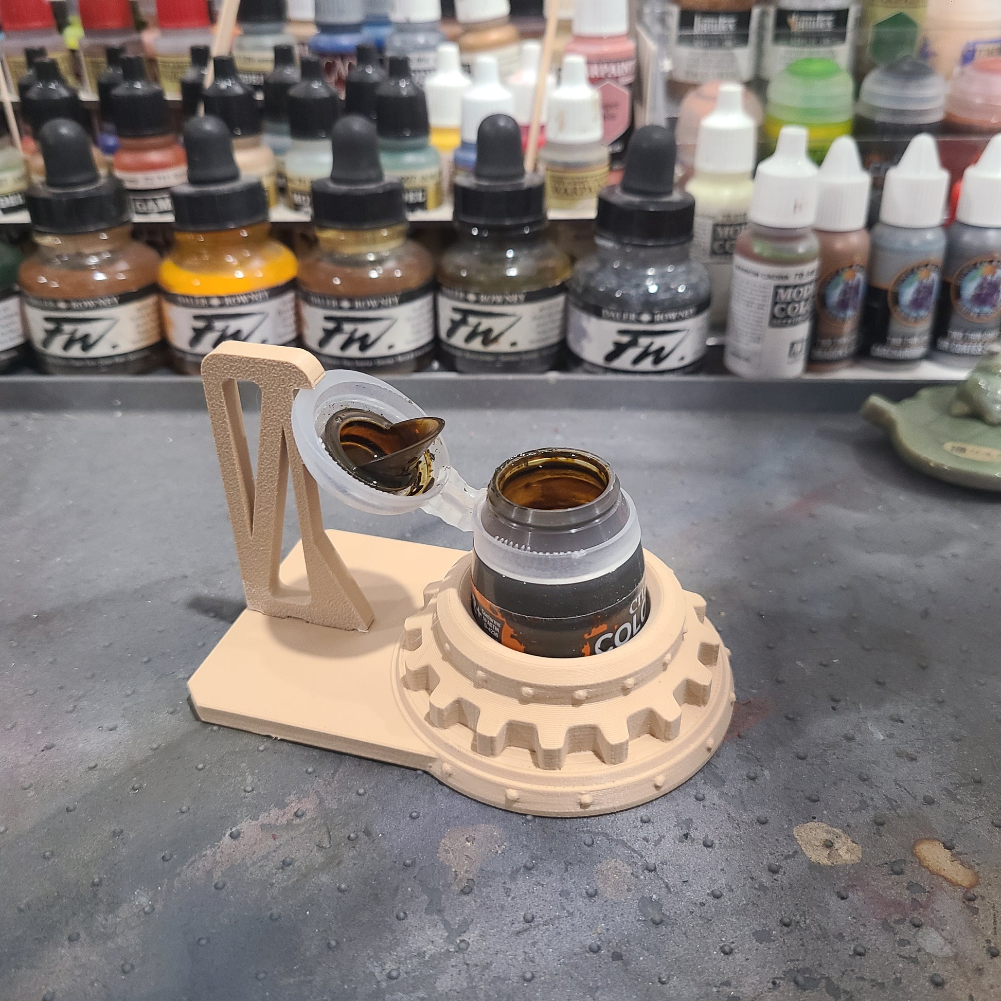 Custom Mechanical Gear Paint Pot Holder with Lid Holder for Citadel Paints