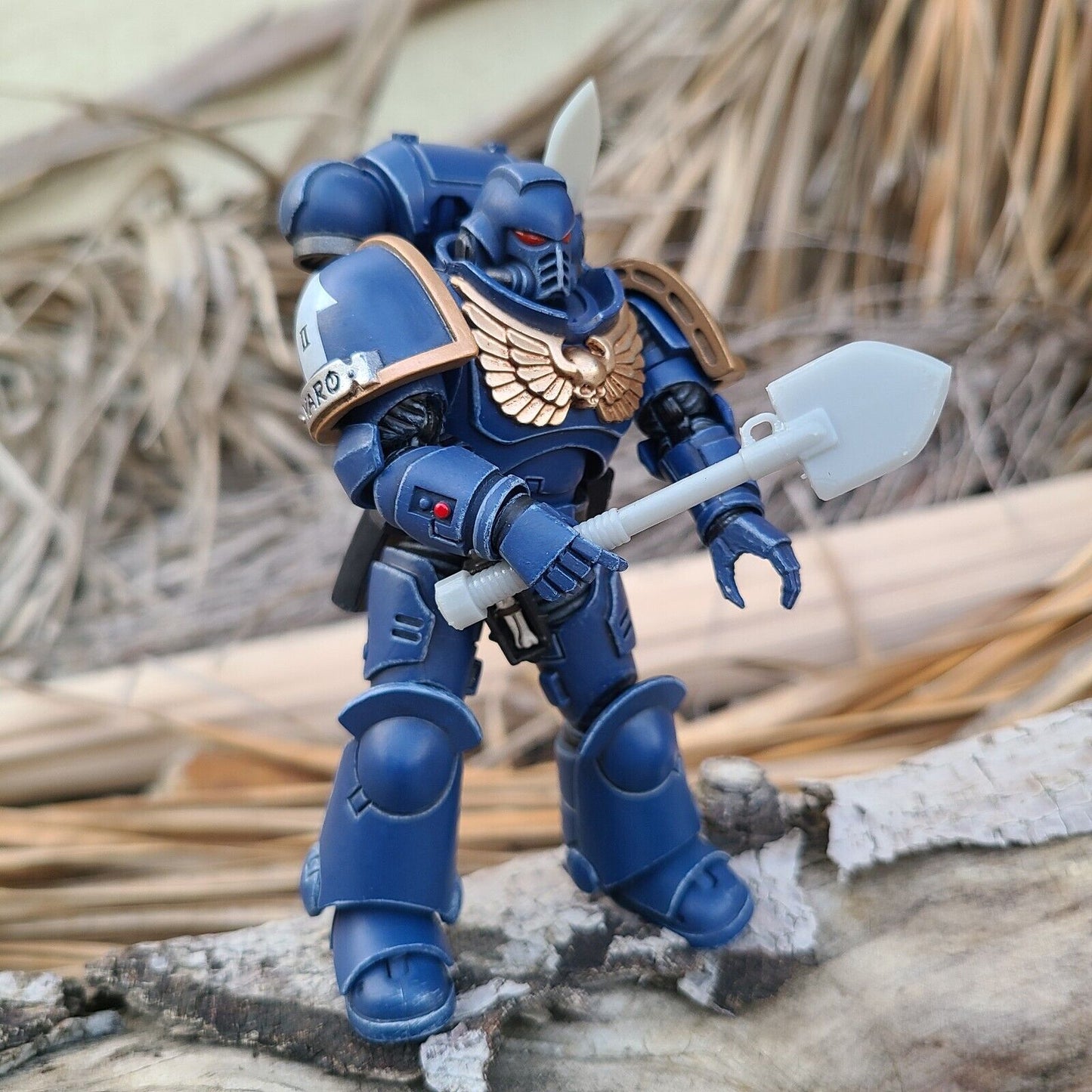 Combat Shovel: NATO Military Trench Shovel for JoyToy Loyalist Marine Action Figures
