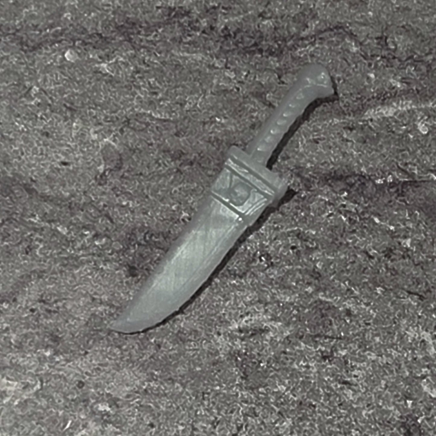 Vindicare Assassin Knife in Sheath for JoyToy Grimdark Action Figures Custom 1:18th Scale Upgrade