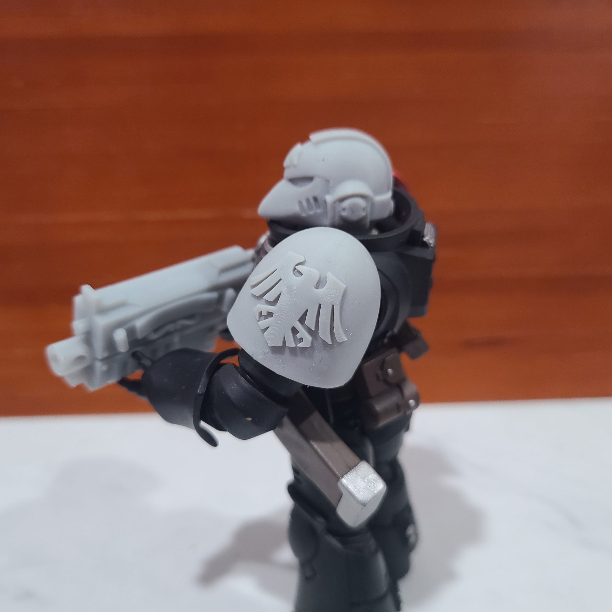 Raven Guard MKVI Shoulder Pad with Crosshair Compatible with JoyToy Space Marine Action Figures