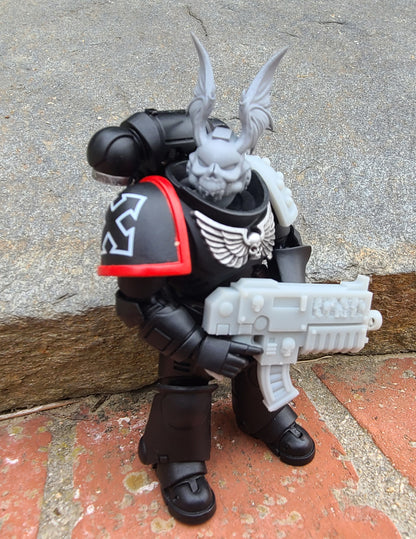 Custom Night Lords Artificer Wrought Helmet with Skull & Gargoyle Wingsis Compatible with JoyToy Space Marine 1:18 Scale Action Figures by 18th Scale Armory on a Raven Guard Body