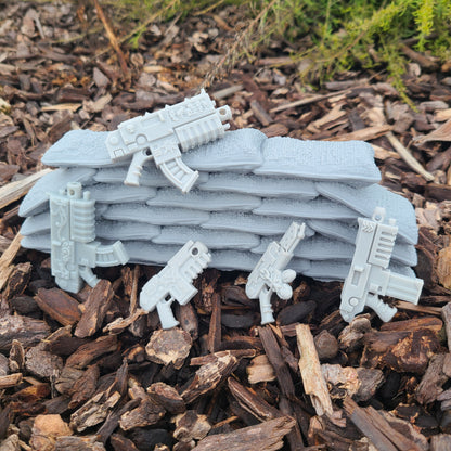 18th Scale Warhammer 40k Ranged Weapons for JoyToy Space Marine and Chaos Space Marine Action Figures
