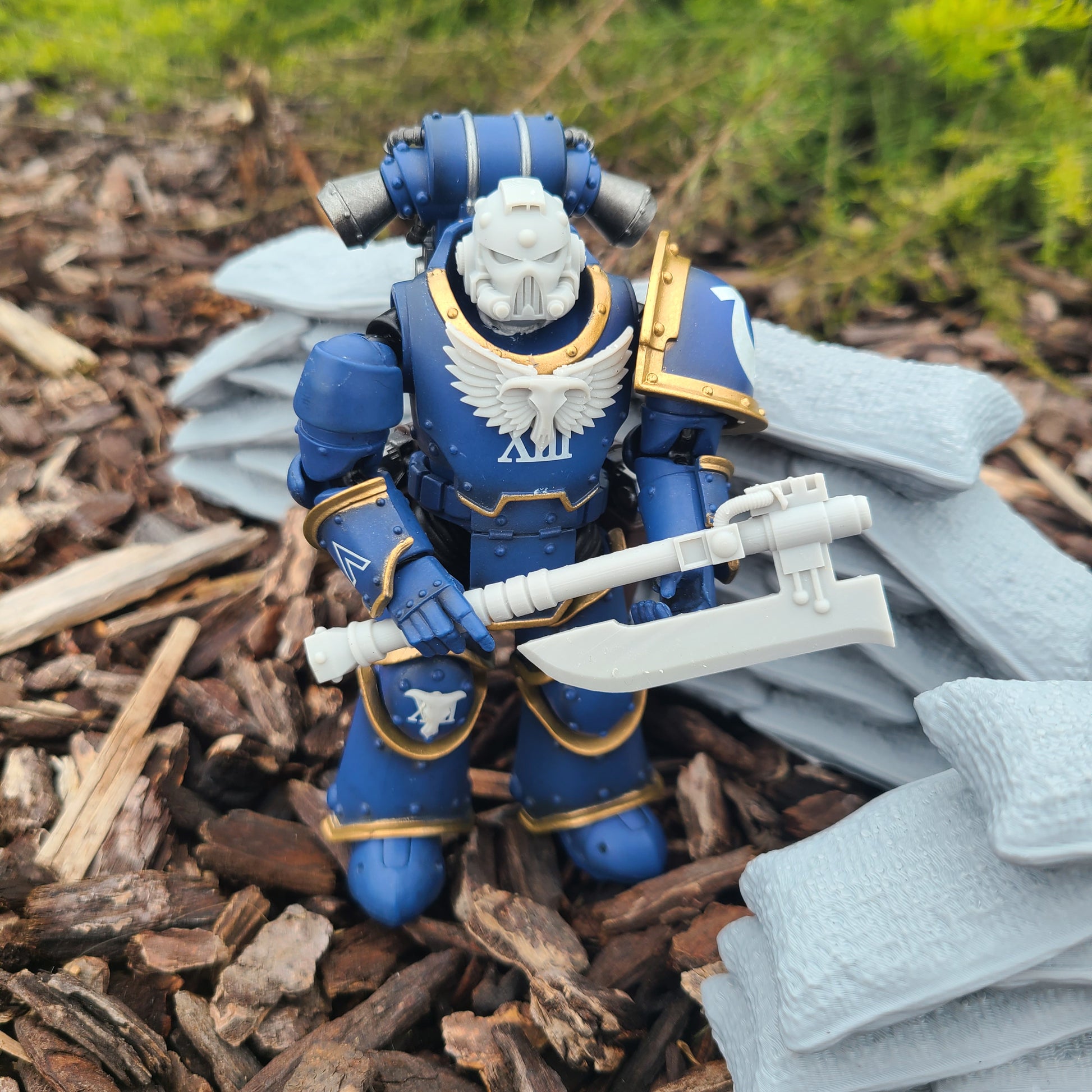 Energy Axe: Pre-Heresy Mars Pattern Glaive Axe for JoyToy Battle Marine Action Figures Custom 1:18th Scale Part