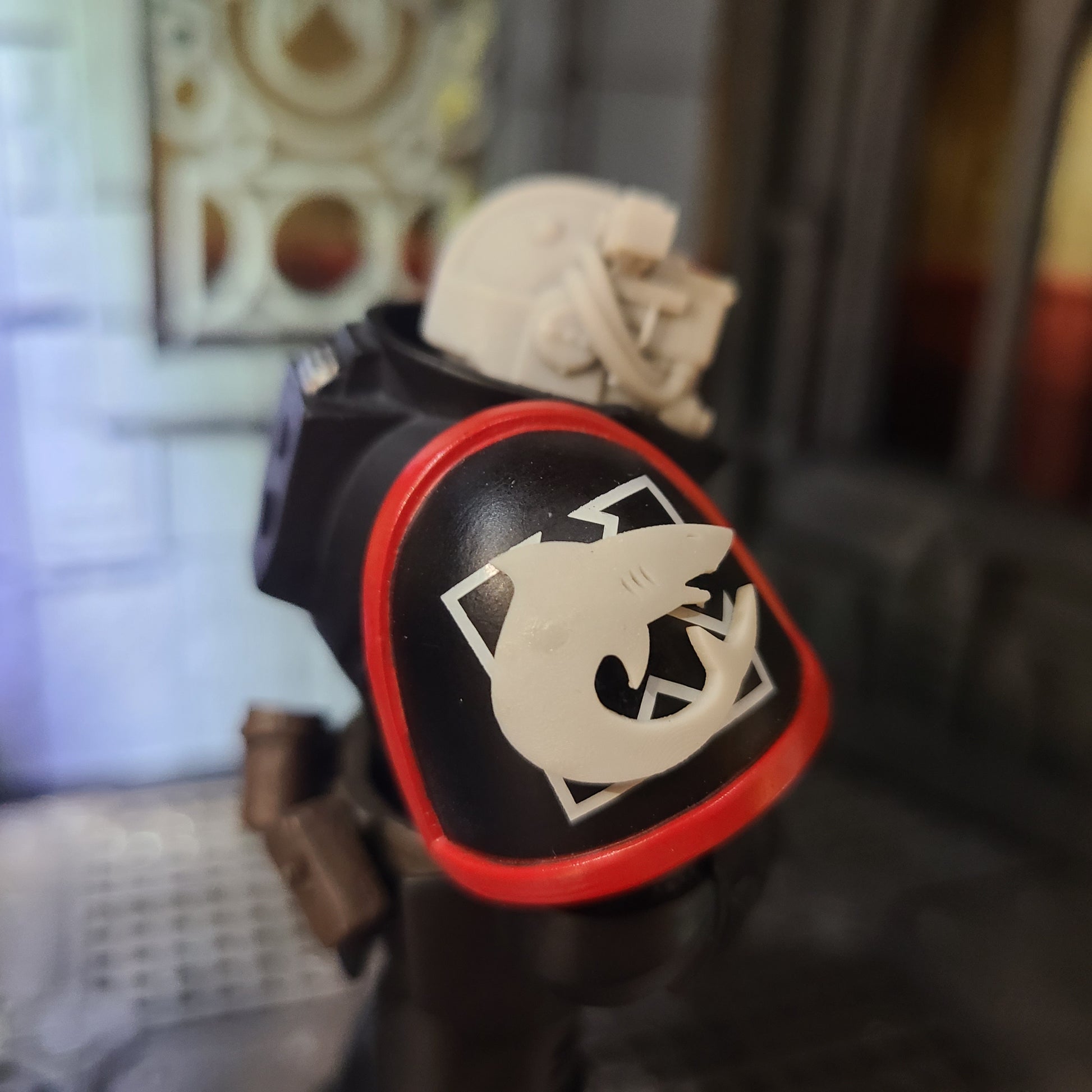 Carcharodons Chapter Right Shoulder Pad Decal for JoyToy Loyalist Marine Action Figures Custom Insignia