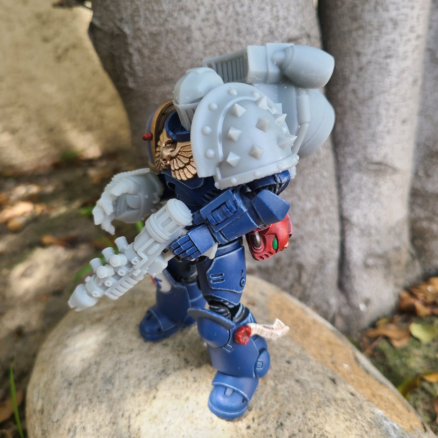Gen: 3 V11 Pyramid Spike Shoulder Pad for JoyToy Grimdark Marine Action Figures