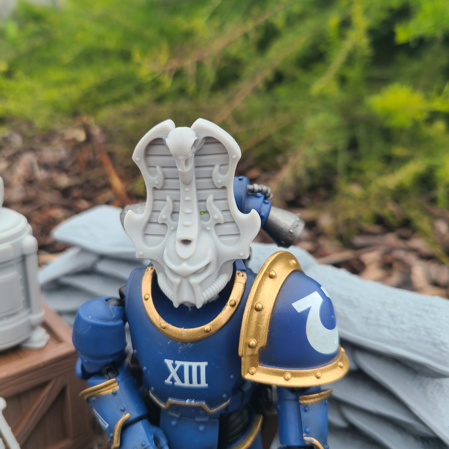 Thousand Sons Legion Rubric Helmet with Raven for JoyToy Battle Brother Marine Action Figures Custom 1:18th Scale Parts