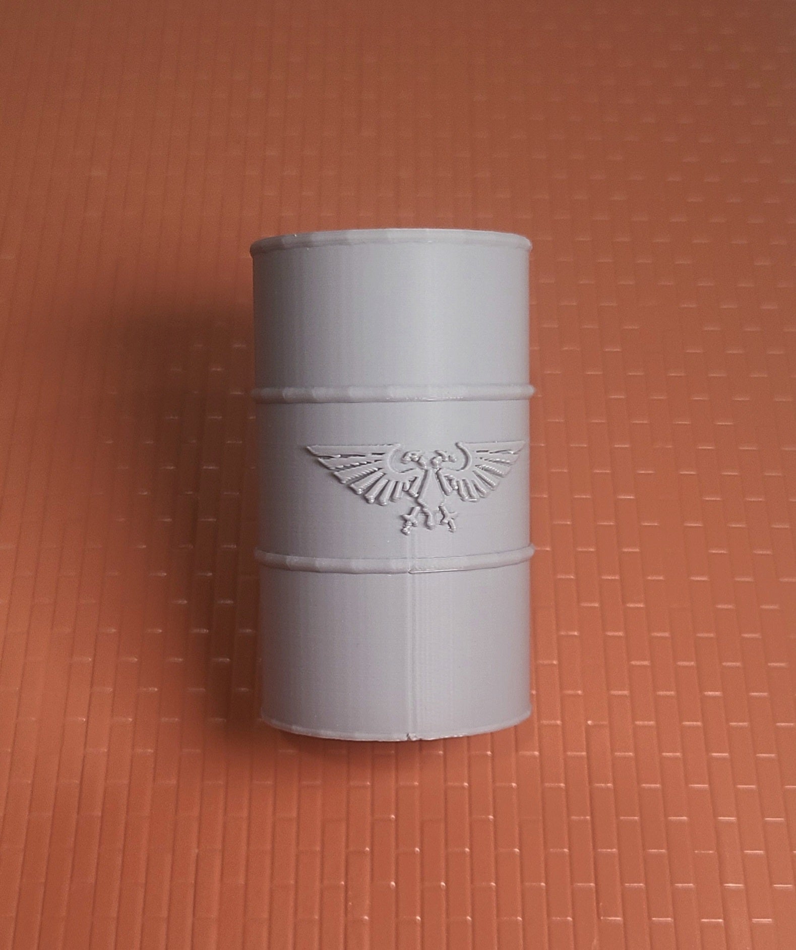 60mm Oil Drum with Eagle for JoyToy Space Marine and Imperial Guard