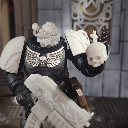 Custom Skulls with Chain for JoyToy Battle Brother Marine Action Figures 1:18th Scale Custom Parts
