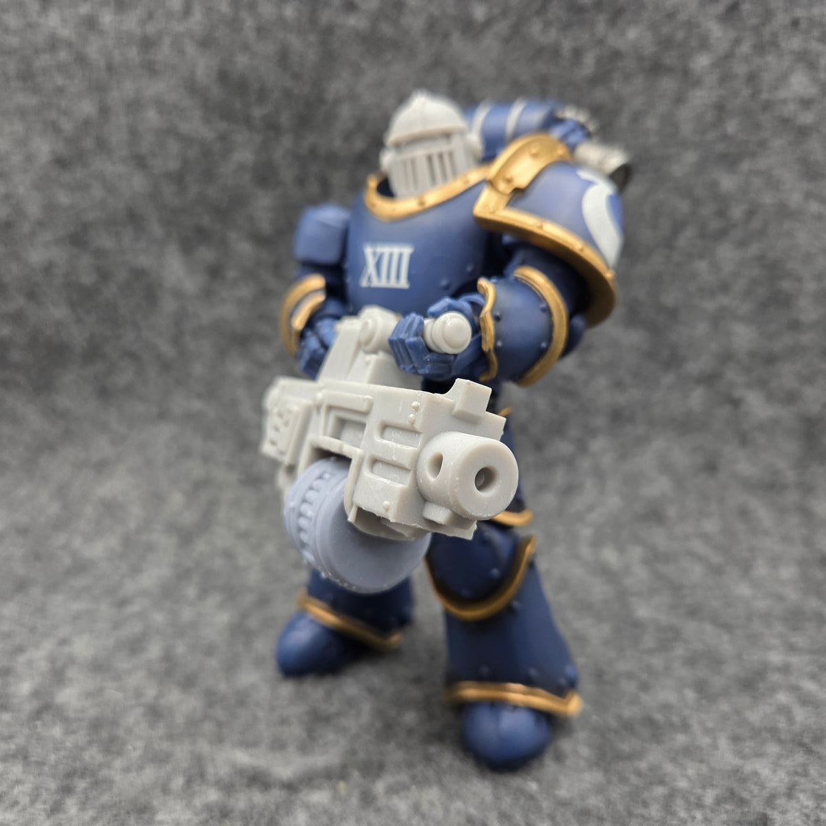 Heavy Assault Cannon with Drum Magazine custom resin heavy weapon kit compatible with JoyToy 1:18 scale armored action figures.