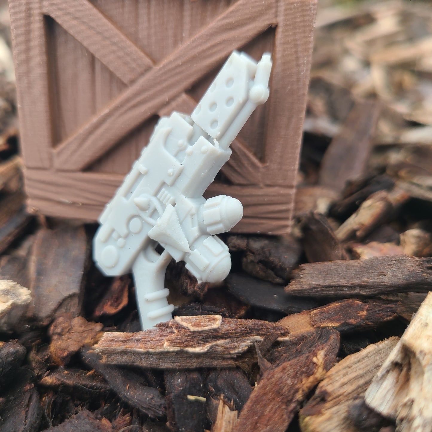 Abyssal Shark Warrior Order flamer Pyre-Gun with shark tooth and skull compatible with JoyToy 1:18 scale armored action figures