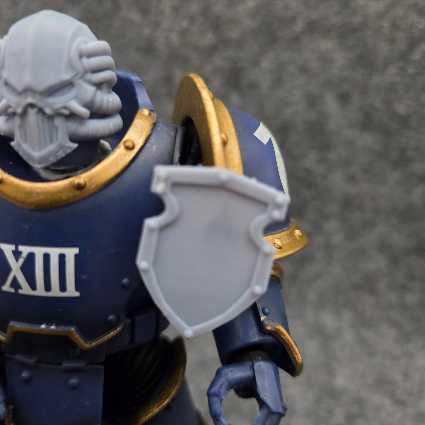 Battle Warrior Shoulder Pad Heraldry Shield Ver. 5 custom resin armor accessory compatible with JoyToy 1:18 scale armored action figures.