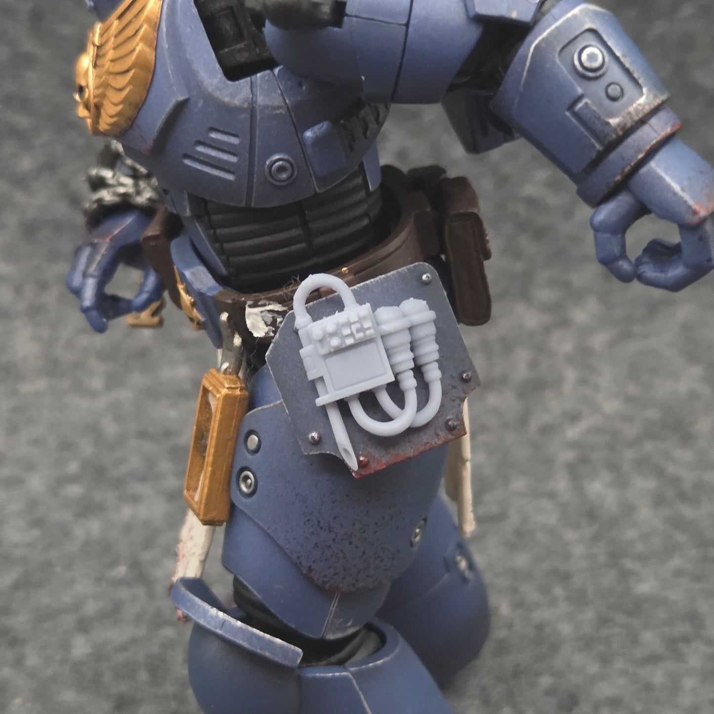 Combat Medic Medi-Pack Needle Scanner resin accessory compatible with JoyToy 1:18 scale armored action figures for custom sci-fi medic and battlefield support figure upgrades.