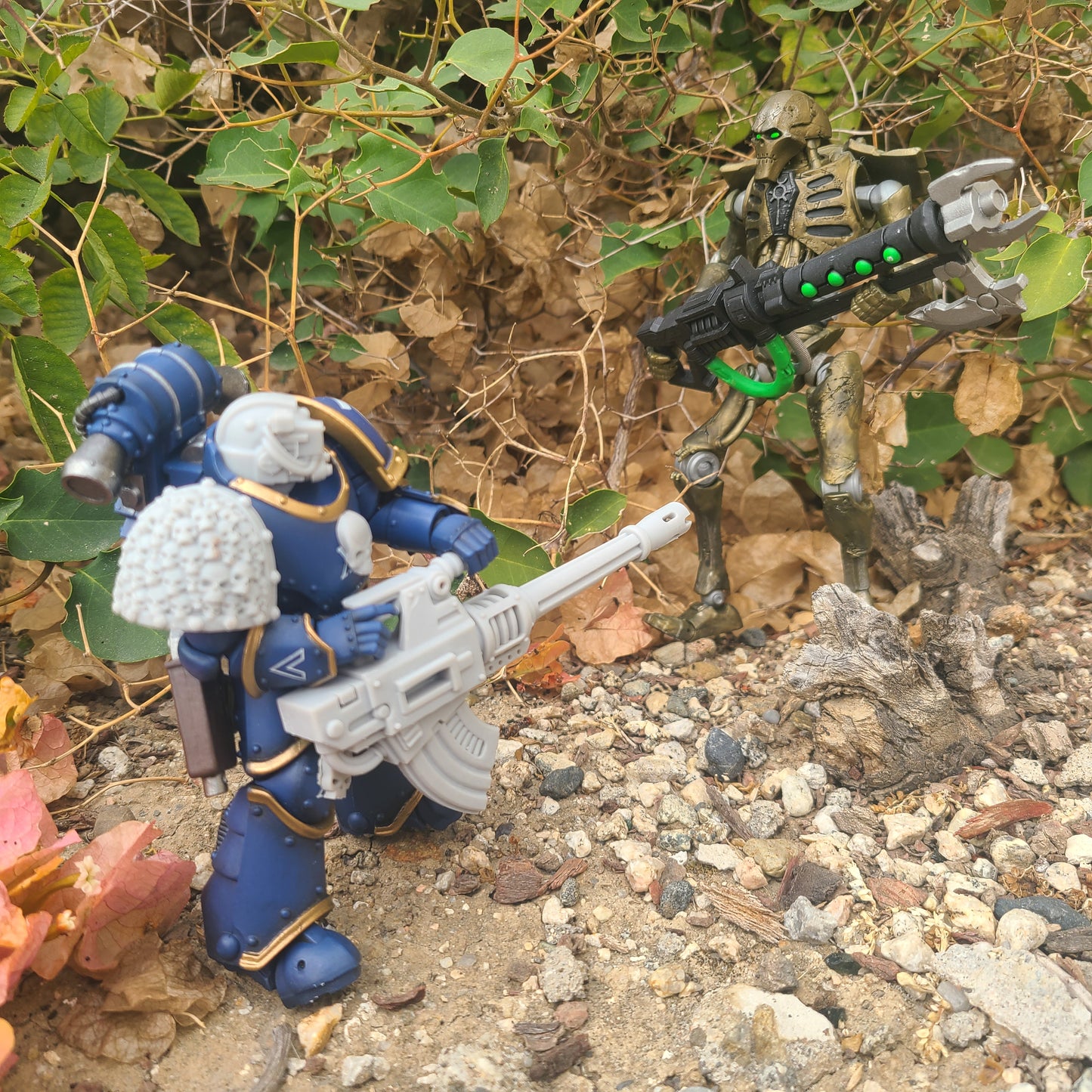 Heavy Autogun 30K two-part resin weapon compatible with JoyToy 1:18 scale armored action figures