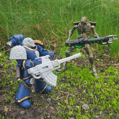 Heavy Autogun 30K two-part resin weapon compatible with JoyToy 1:18 scale armored action figures