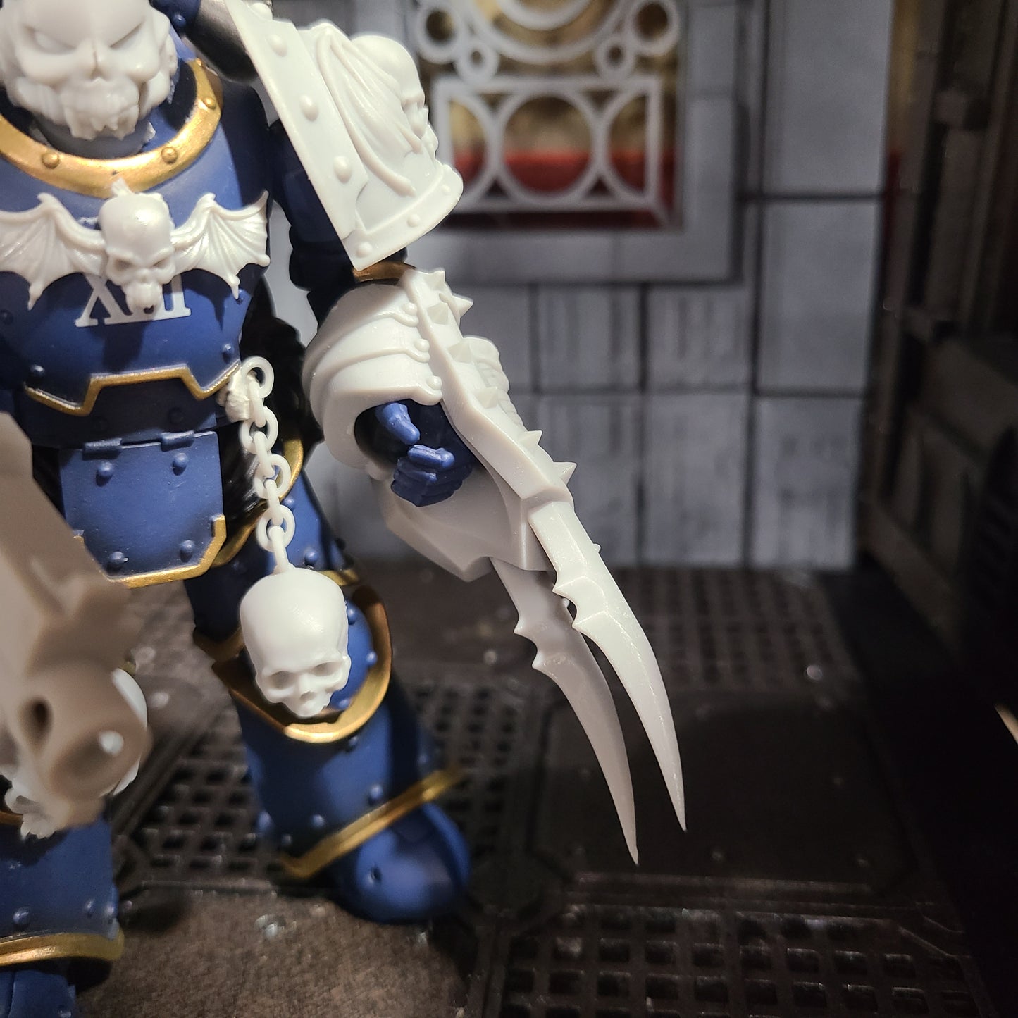 Night Terrors Warrior Order Energy Claw Plain custom resin weapon compatible with JoyToy 1:18 scale armored action figures
