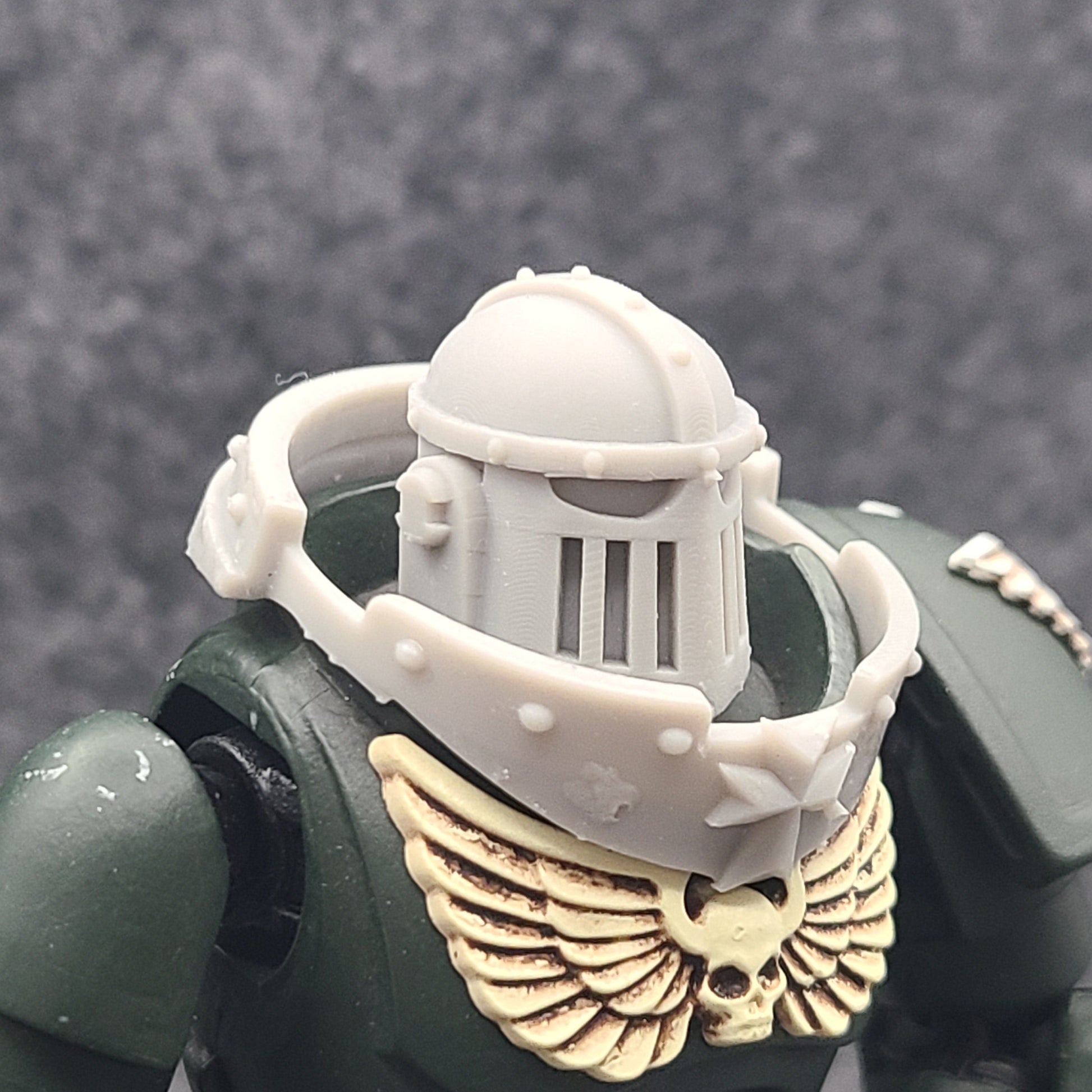 Templar Warrior Order Gorget with Cross Heraldry resin neck armor for 1:18 Scale Grimdark Armored Soldier Upgrades compatible with JoyToy figures