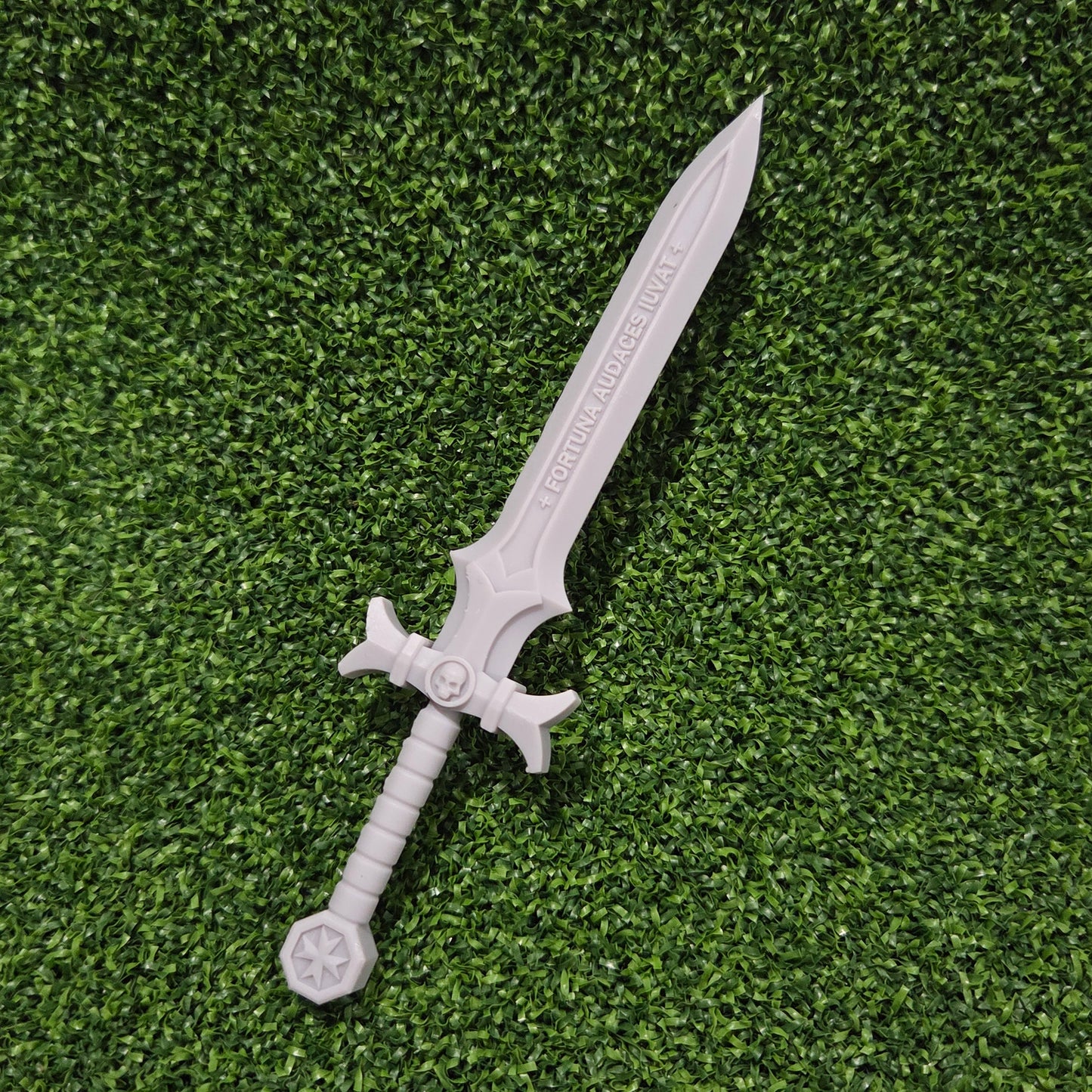 Templar Warrior Order Power Sword V2 resin close combat weapon compatible with JoyToy 1:18 scale armored action figures.